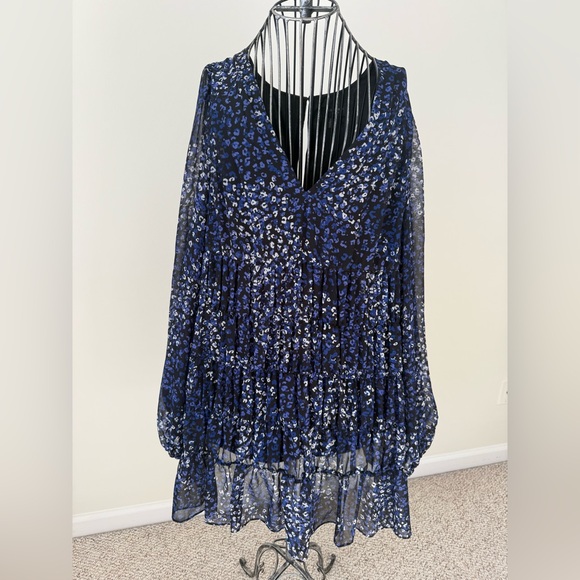 Ted Baker London | Midnight Bloom Tiered Mini Dress | Size 3 (US 6-8) - Picture 5 of 6